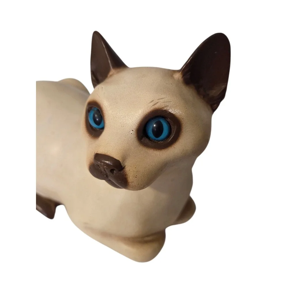 Universal Statuary Siamese Cat Vintage Figurine Statue‎ Glass Eyes Vintage 1983